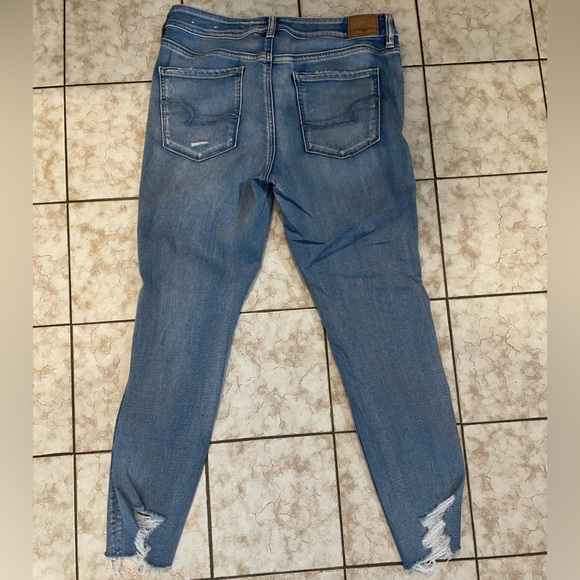 American Eagle distressed Jeggings - Picture 3 of 5